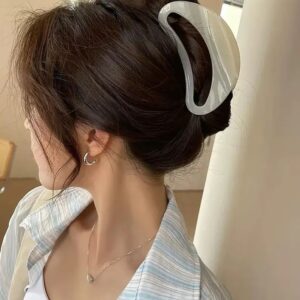 Crescent Claw Clip