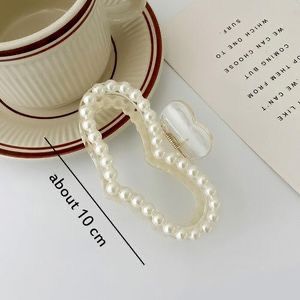 Elegant Pearl Heart Claw Clip